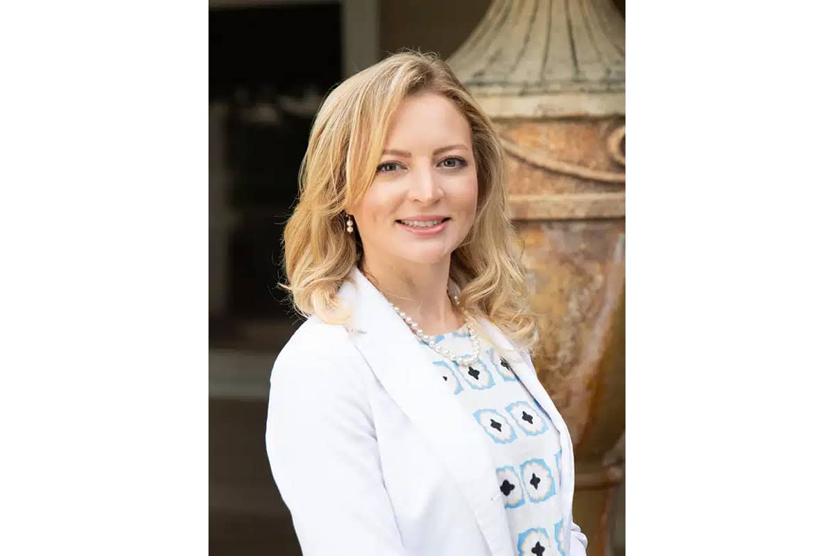 Dr katherine paulett named partner at jupiter smiles dentistry in jupiter florida blog